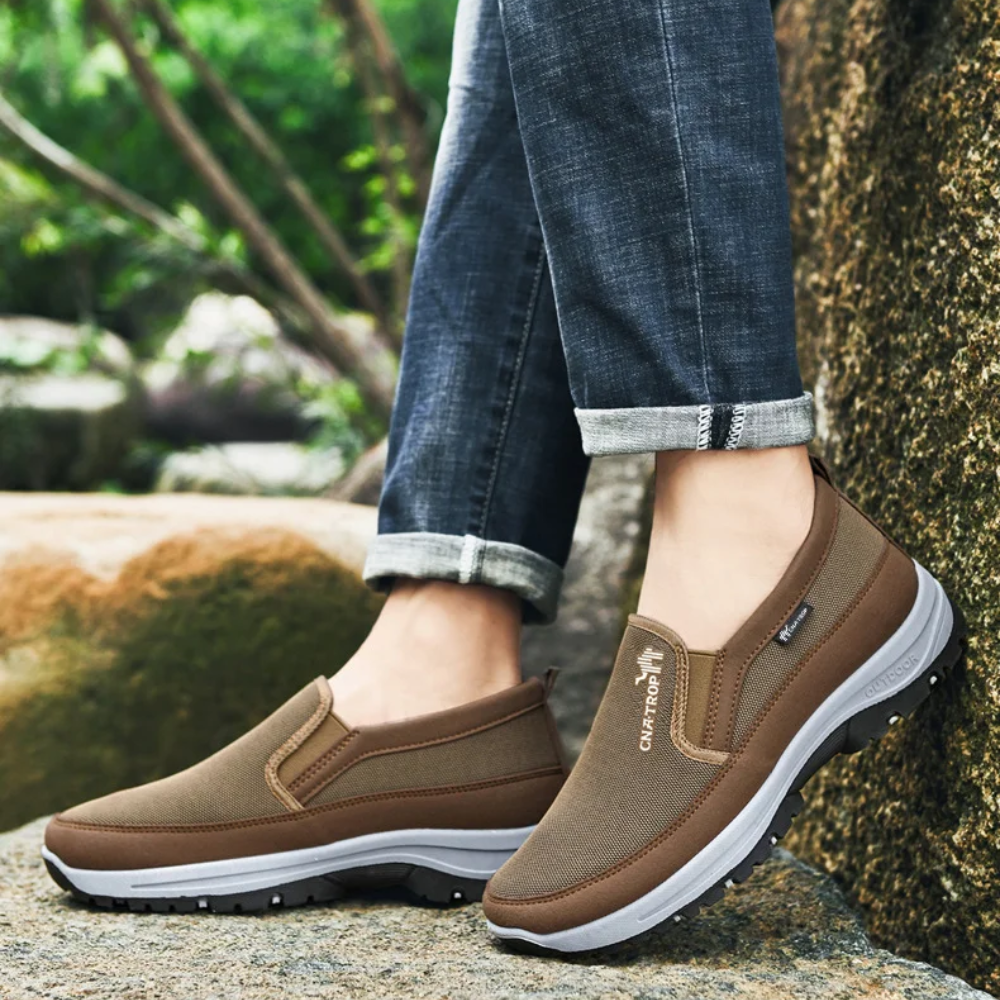 CnaTrop Men's Shoes - Light and Breathable for Walking